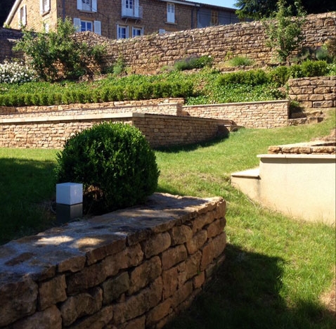 Création d’un jardin pour particulier – Saint Cyr au Mont d’Or (69)